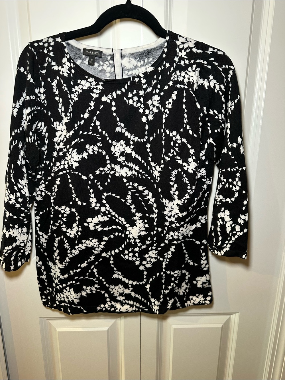 Talbots Black and White Botanical-Print Long Sleeve Top